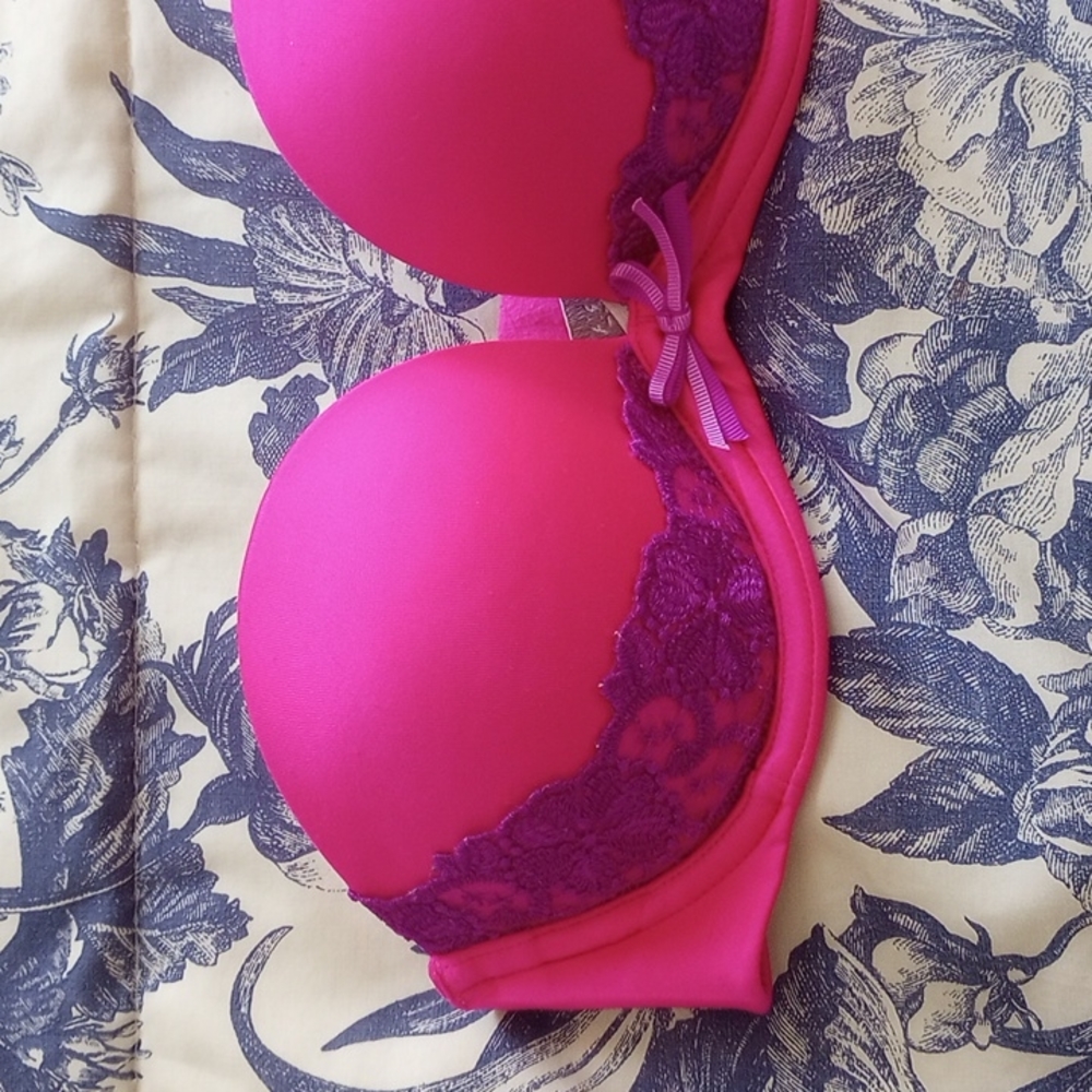 VICTORIA'S SECRET Convertible Padded Bra 32A